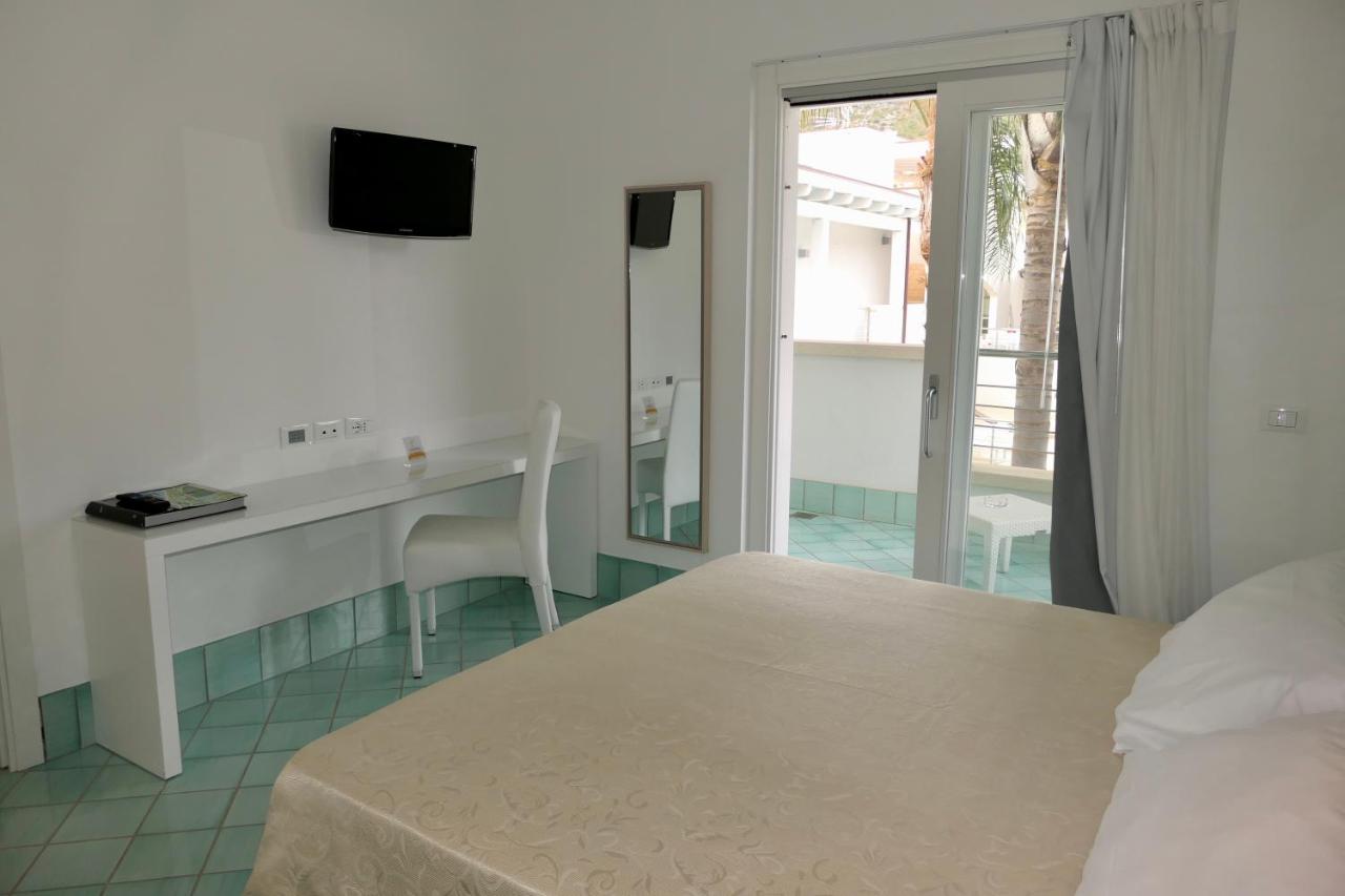Ganimede Hotel Sperlonga Dış mekan fotoğraf