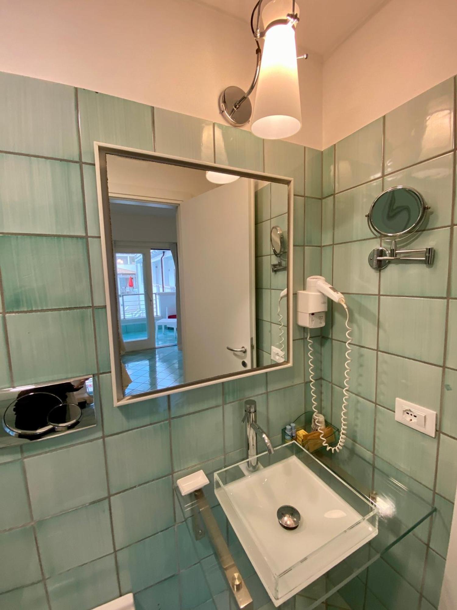 Ganimede Hotel Sperlonga Oda fotoğraf